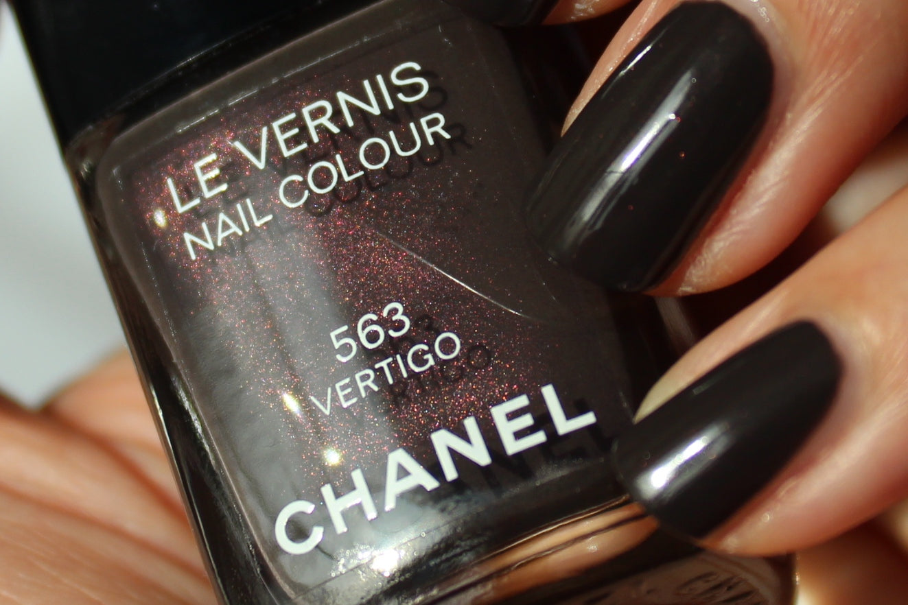 Chanel Nail Colour Vertigo 