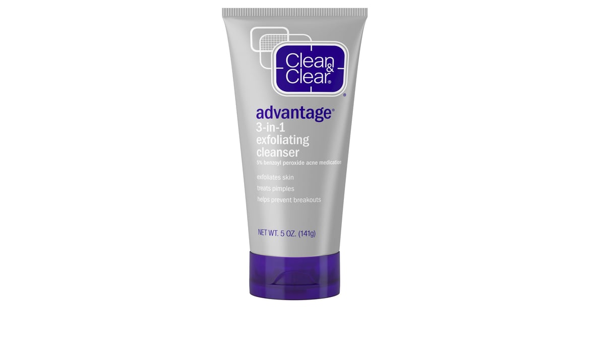 Clean & Clear Advantage 3-In-1 Exfoliating Cleanser 5 oz