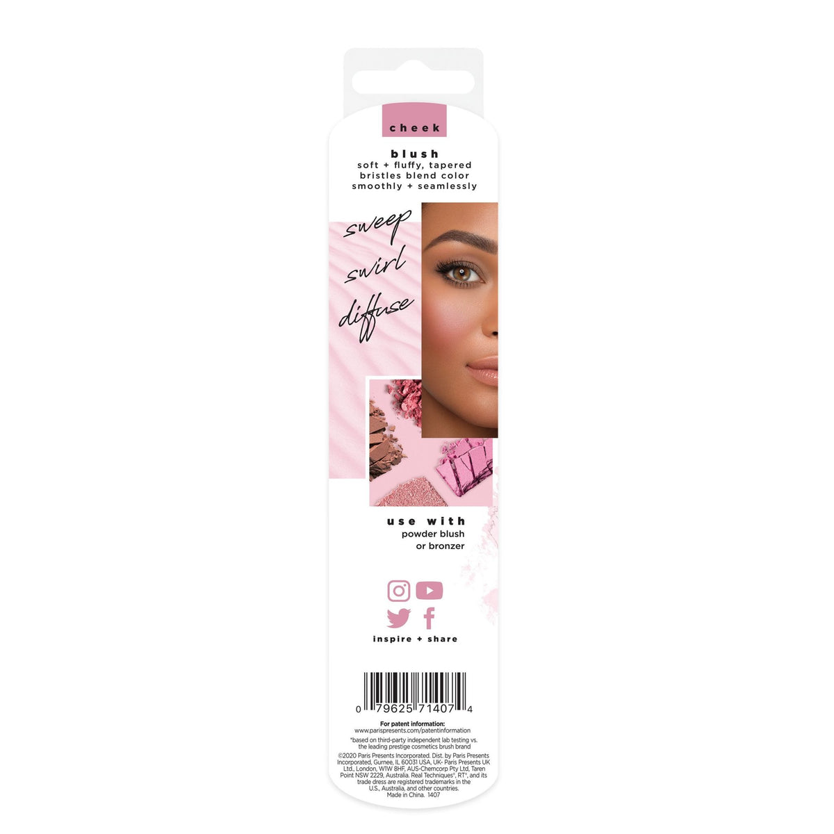 Real Techniques Ultra Plush Blush Makeup Brush